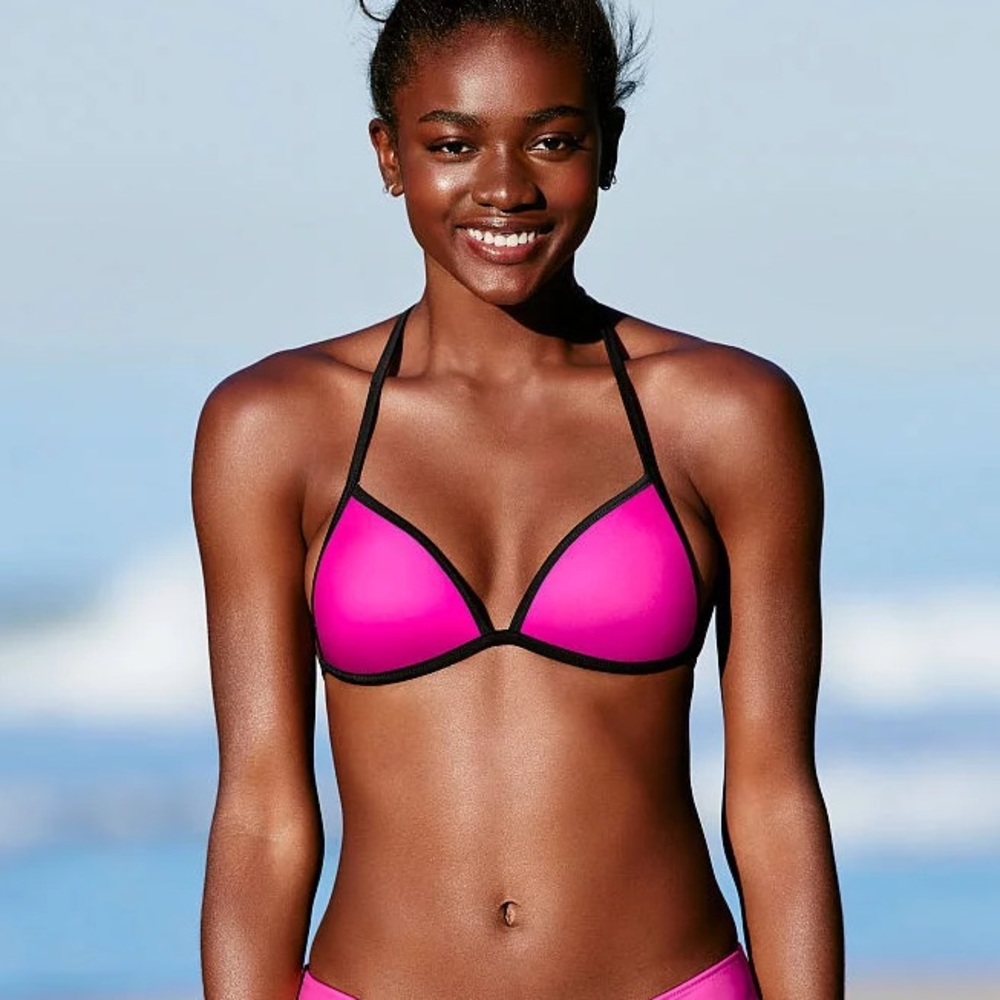 victoria’s secret pink gym-to-swim push up triangle top